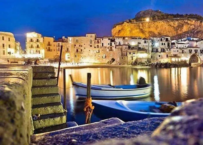 Familyholidays La Finestra Di Fronte Cefalu