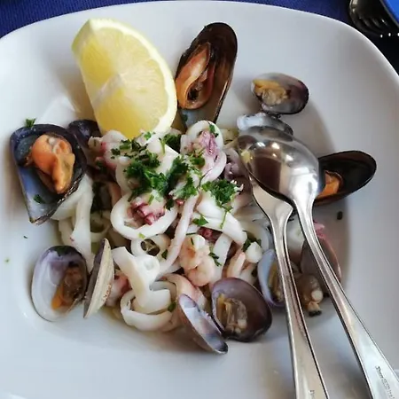 Familyholidays La Finestra Di Fronte Appartement