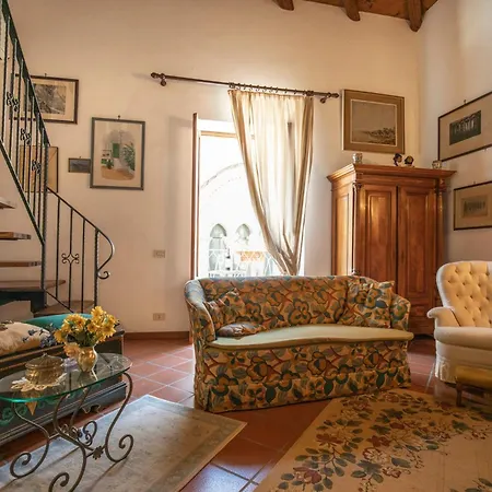 Familyholidays La Finestra Di Fronte Cefalù