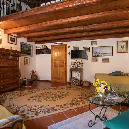 Appartamento Familyholidays La Finestra Di Fronte Cefalù