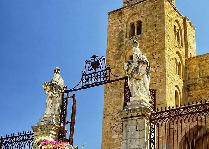 Familyholidays La Finestra Di Fronte Διαμέρισμα Cefalù