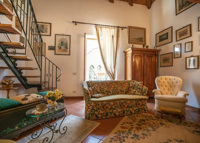 Familyholidays La Finestra Di Fronte Cefalù